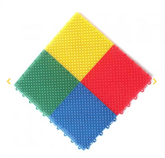 Lắp đặt sàn PP nhựa tháo ráp sân pickleball